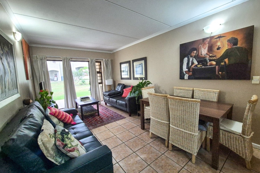 2 Bedroom Property for Sale in Vredekloof East Western Cape